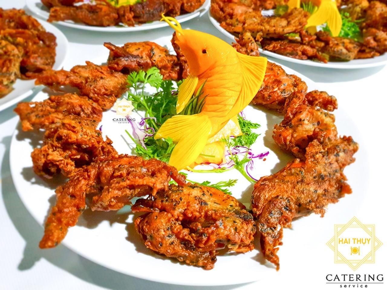 Cua lột lăn mè chiên mới lạ đầy hấp dẫn