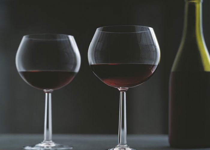Gợi ý một số mẫu ly uống rượu vang phổ biến khi đặt cỗ tại nhà
