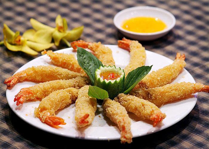 Sở hữu tiệc hoành tráng nhờ dịch vụ nấu tiệc tại nhà của Hai Thụy Catering